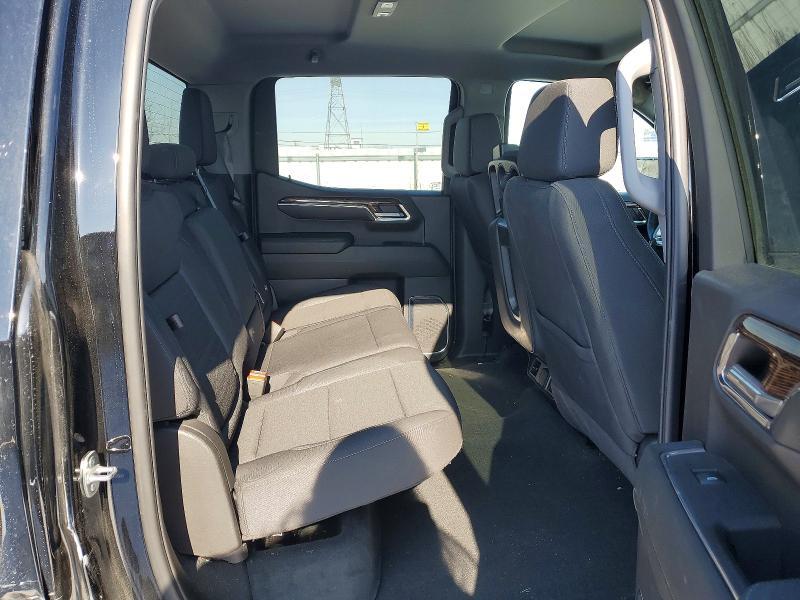 2024 GMC Sierra K1500 Elevation