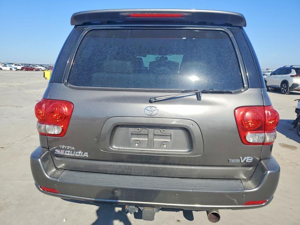 2006 Toyota Sequoia SR5