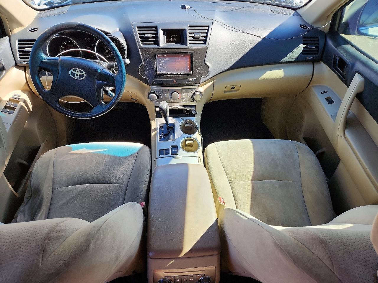 2012 Toyota Highlander Base