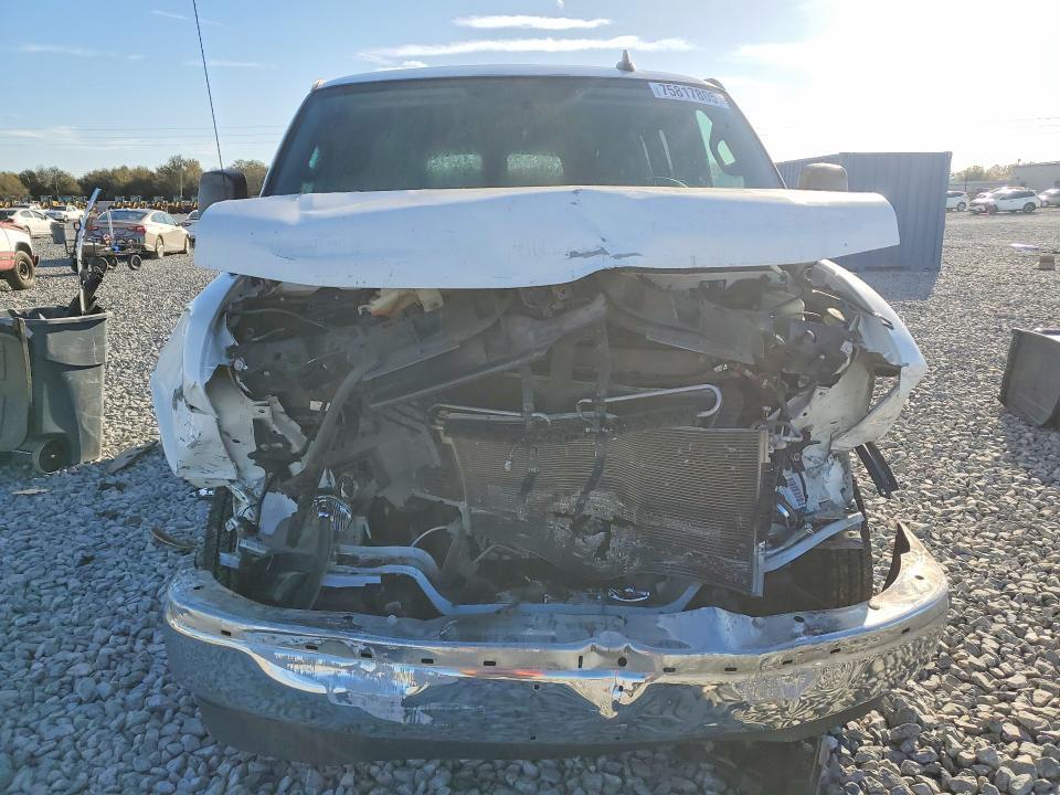 2017 Chevrolet Express G3500 LT