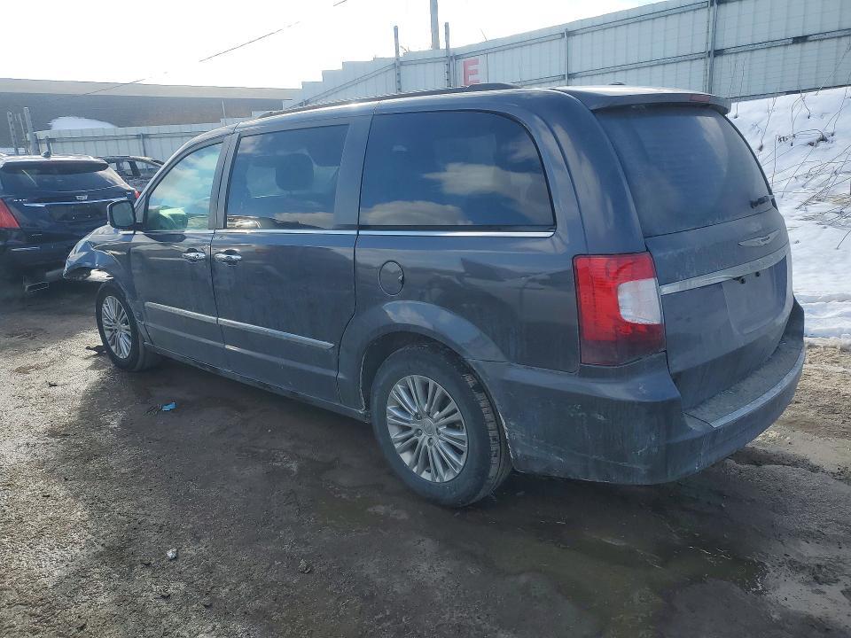 2016 Chrysler Town & Country Touring l