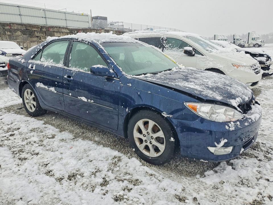 2005 Toyota Camry xle V6