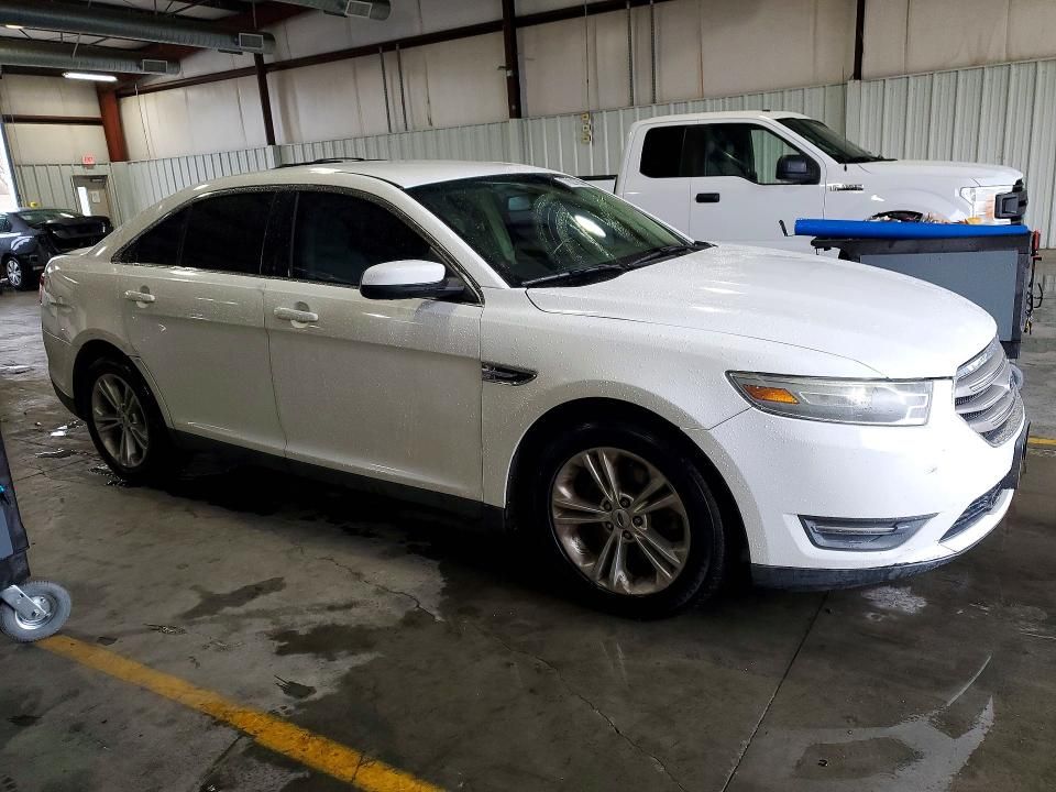 2013 Ford Taurus sel