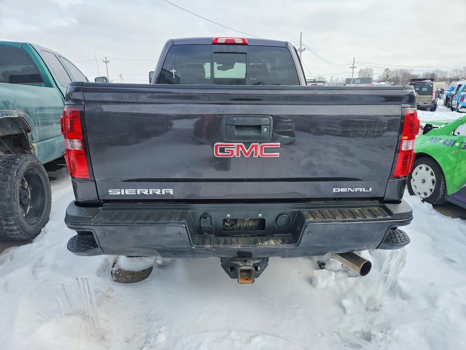 2015 GMC Sierra K2500 Denali