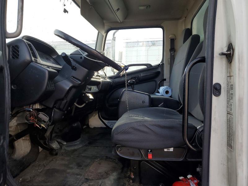 2012 Hino 338 BOX Truck