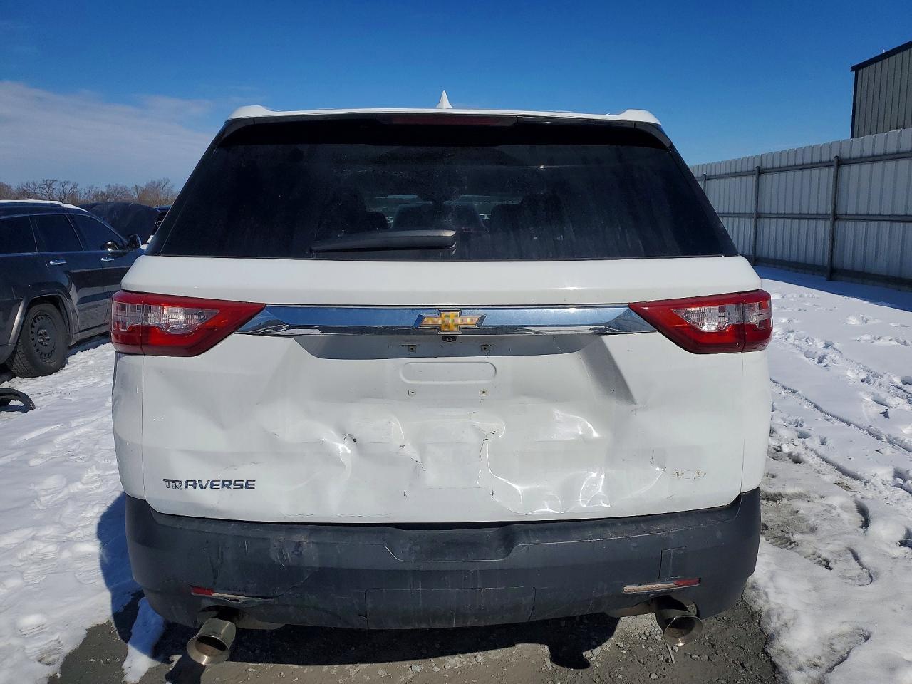 2021 Chevrolet Traverse ls