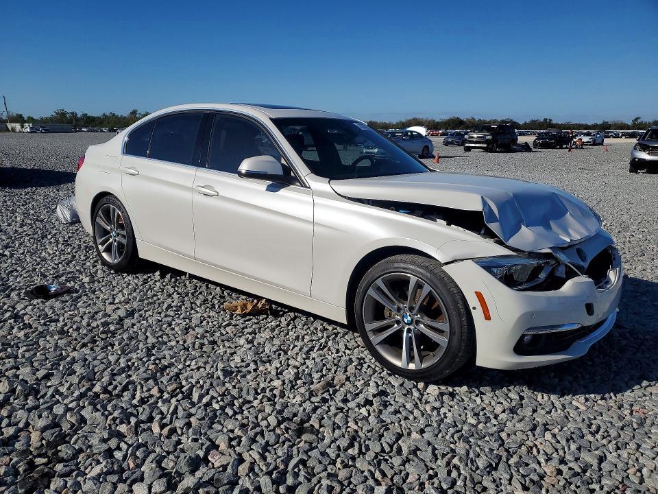 2017 BMW 330 i