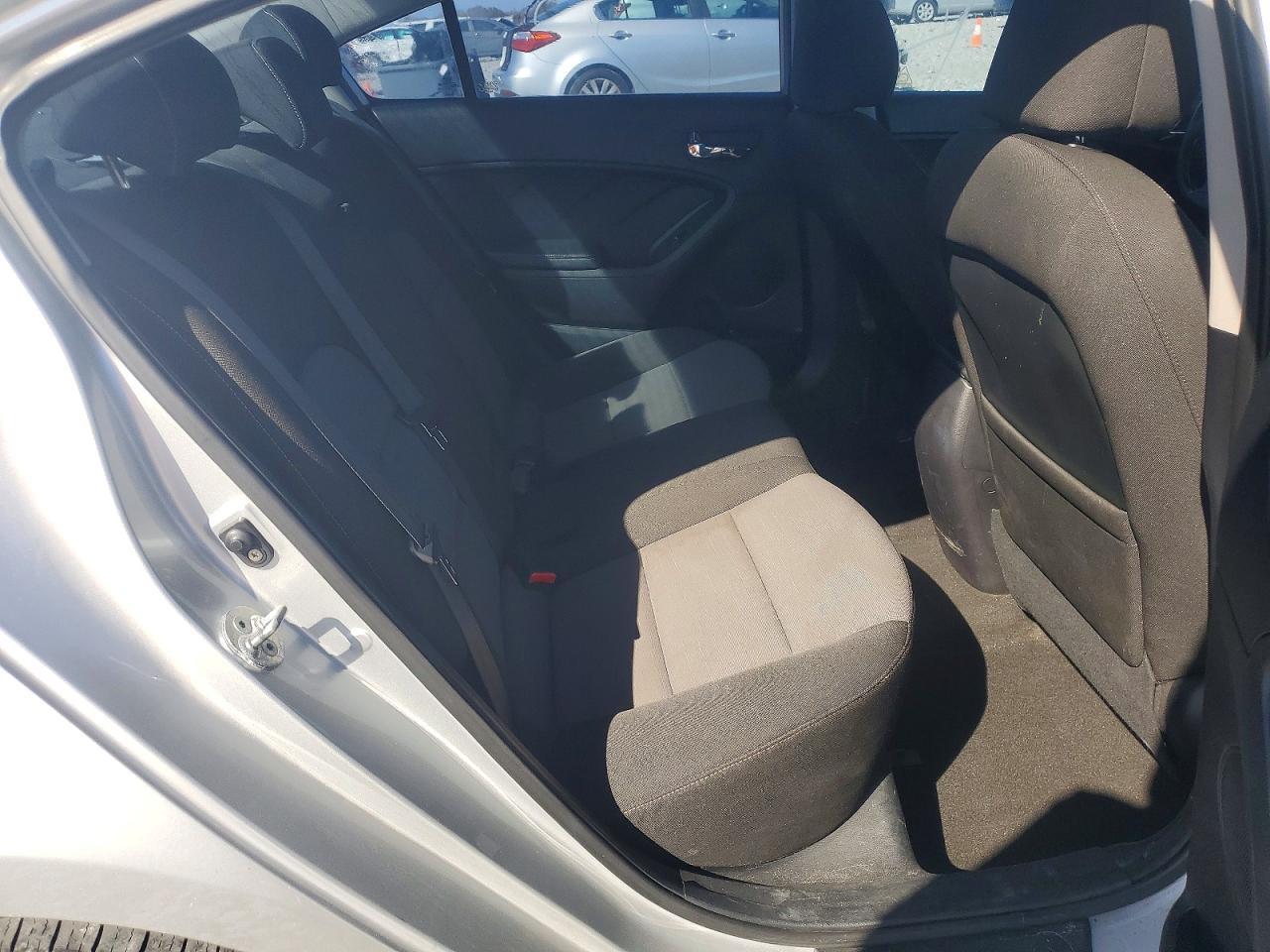 2015 KIA Forte ex