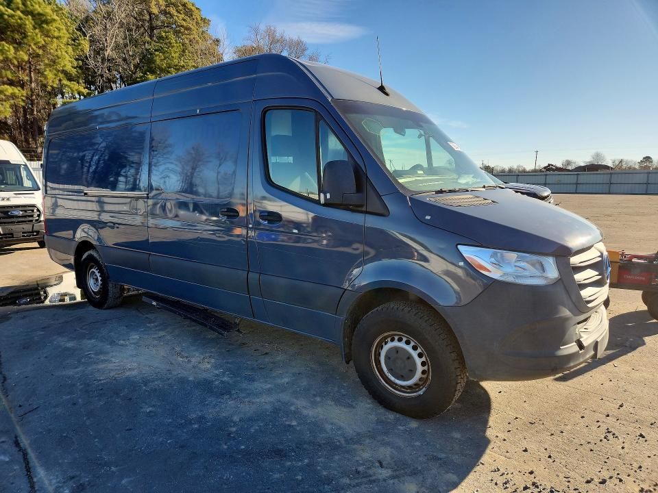 2019 Mercedes-Benz 2019 Mercedes Benz Sprinter 2500 Delivery van