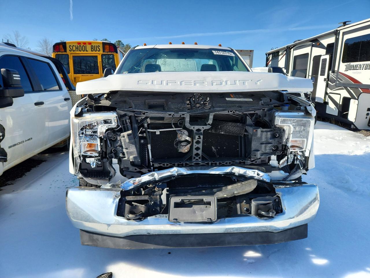 2017 Ford F250 Super Duty Truck Cab AND Chassis