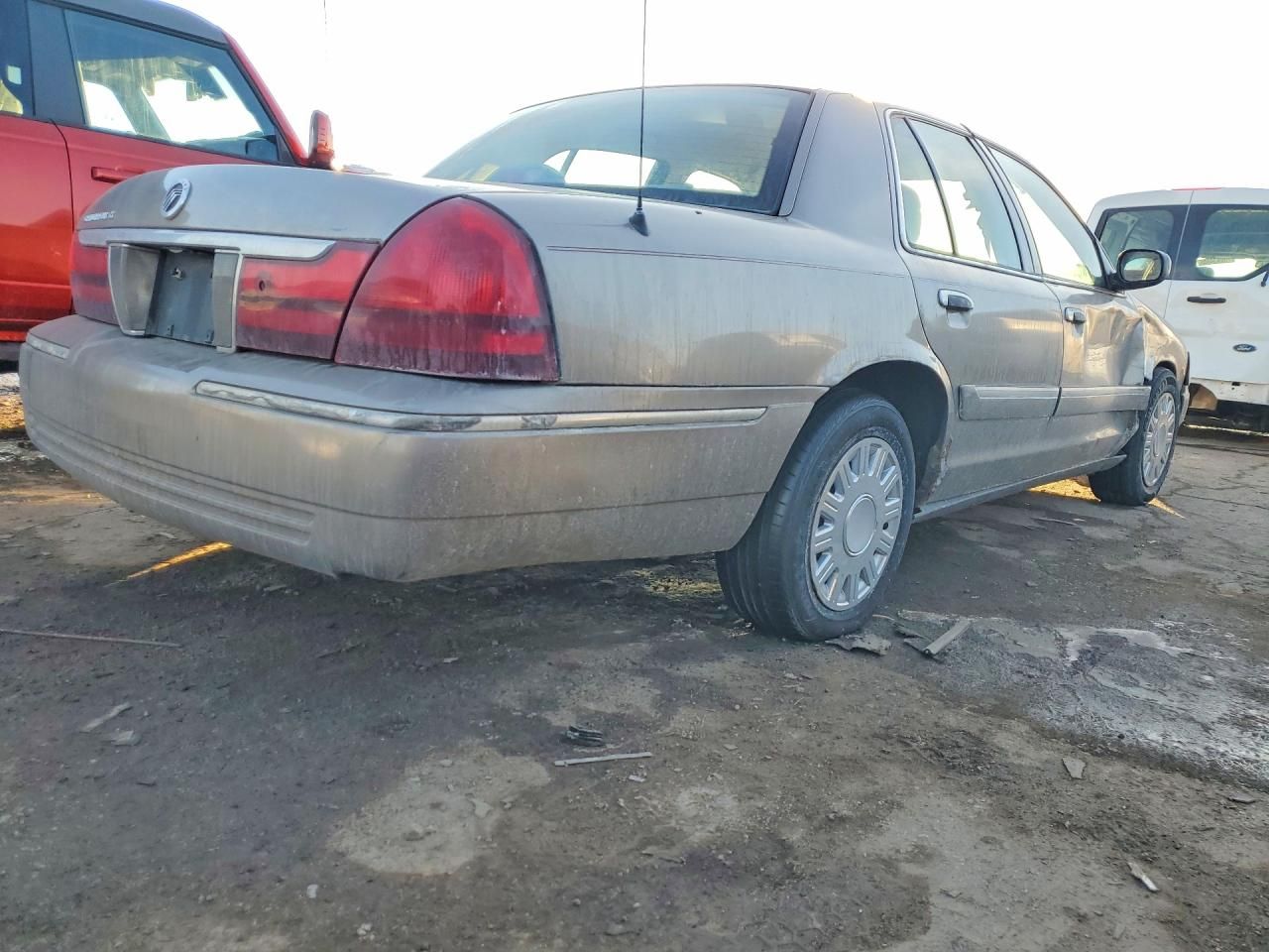 2005 Mercury Grand Marquis gs