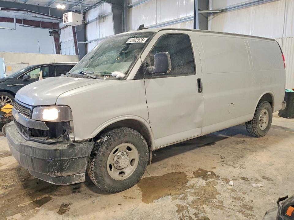 2018 Chevrolet Express G2500