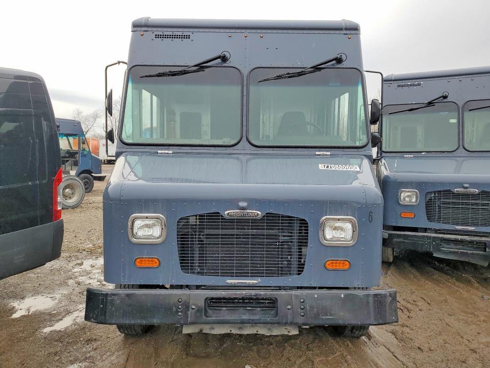 2020 Freightliner Chassis M Line WALK-IN Van