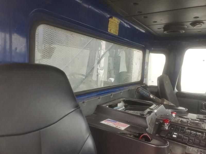 2015 Autocar Llc Xpeditor