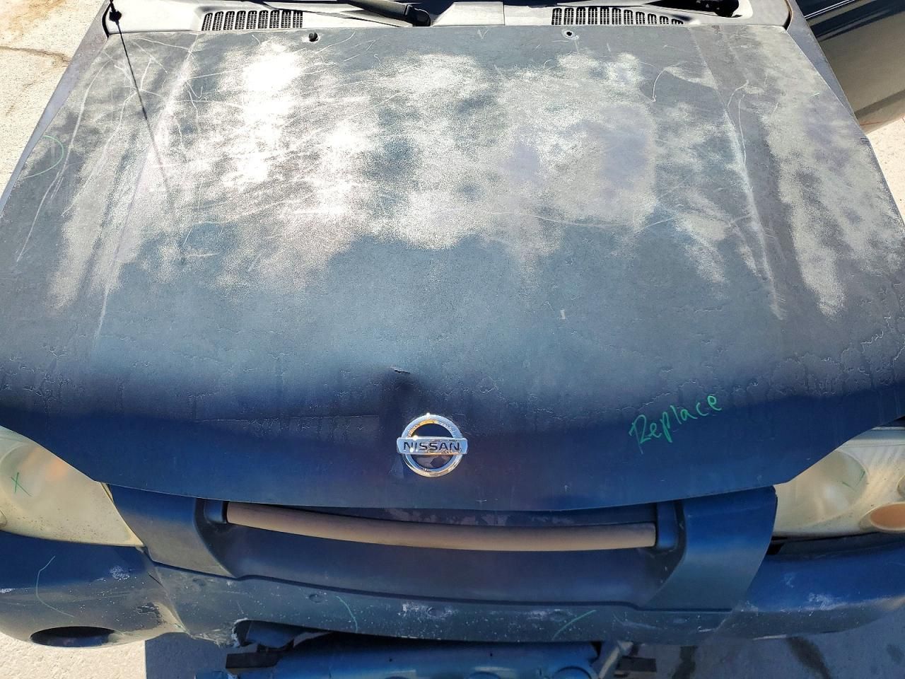 2003 Nissan Frontier XE-V6