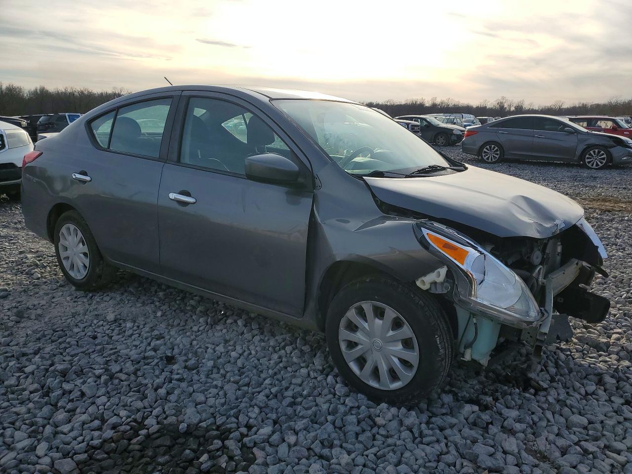 2018 Nissan Versa s
