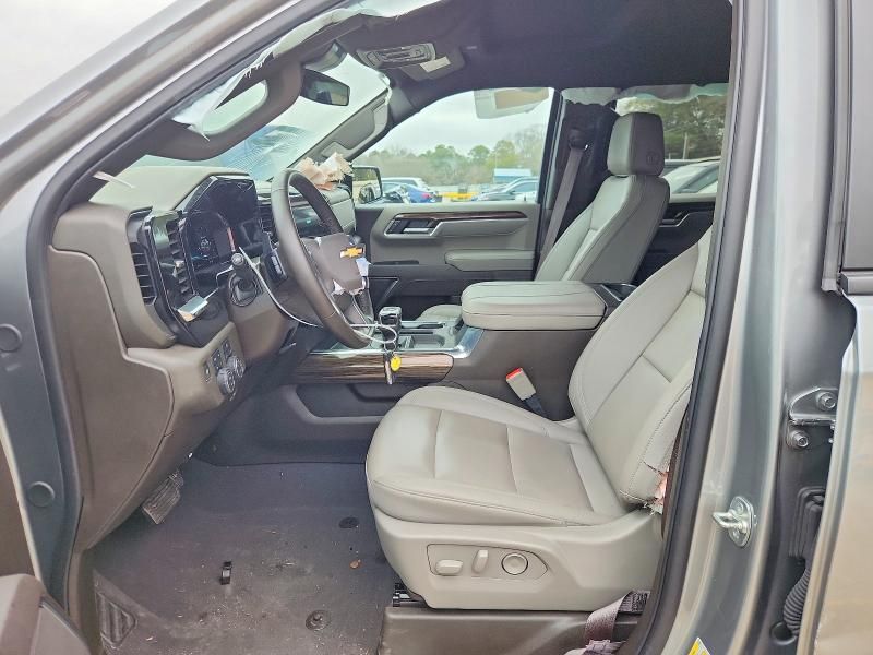 2025 Chevrolet Silverado K1500 lt