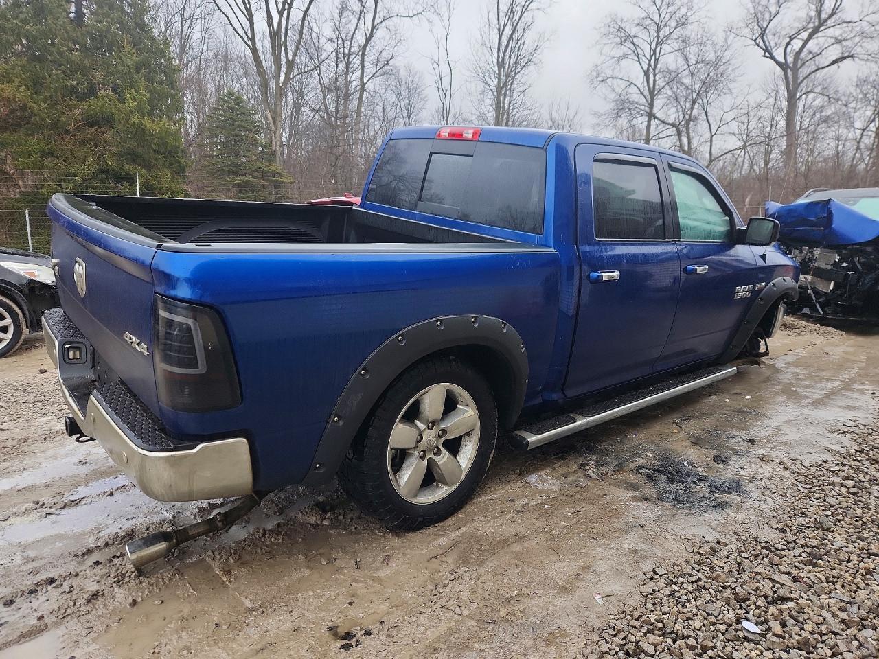 2016 Dodge Ram 1500 slt