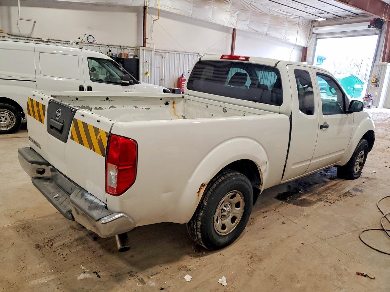 2013 Nissan Frontier S