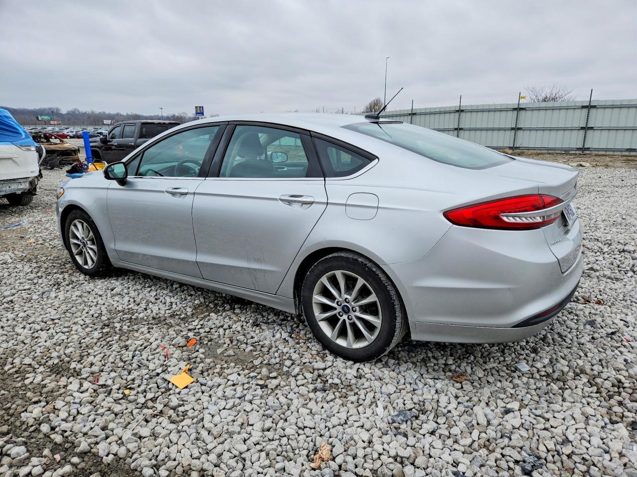 2017 Ford Fusion se