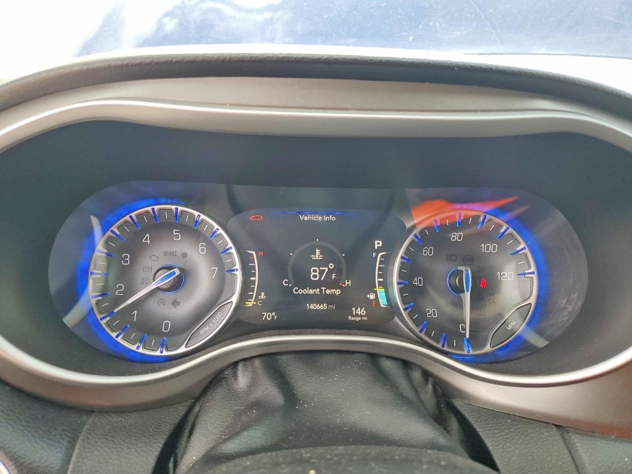 2020 Chrysler Pacifica Touring