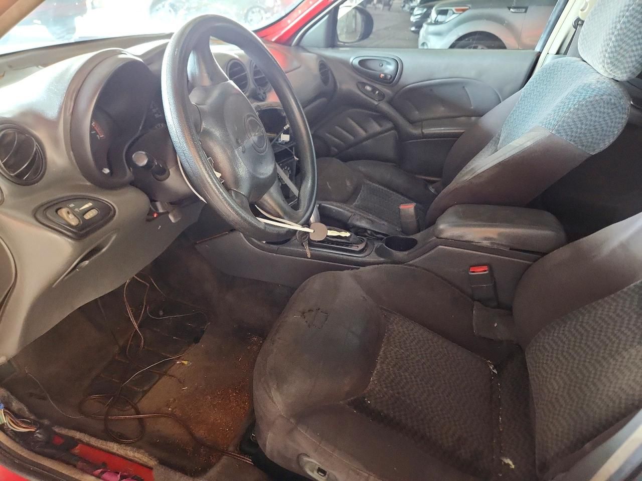 2004 Pontiac Grand am SE1