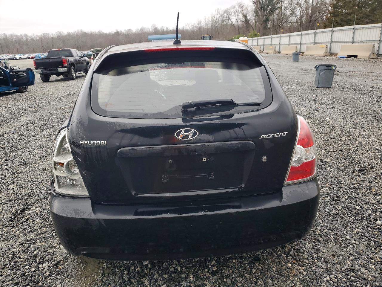 2011 Hyundai Accent gs
