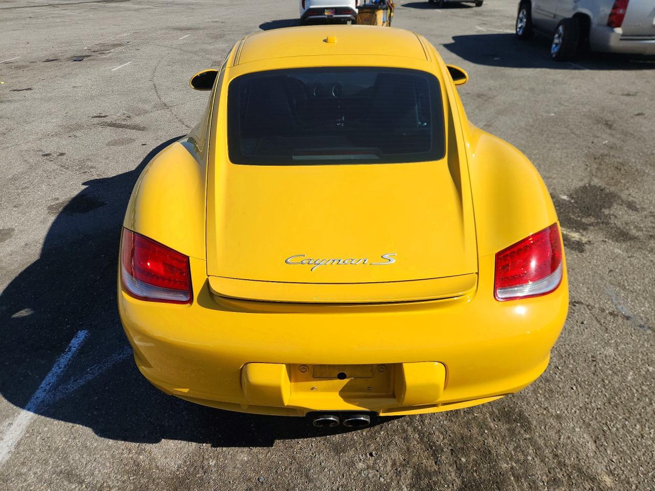 2010 Porsche Cayman s