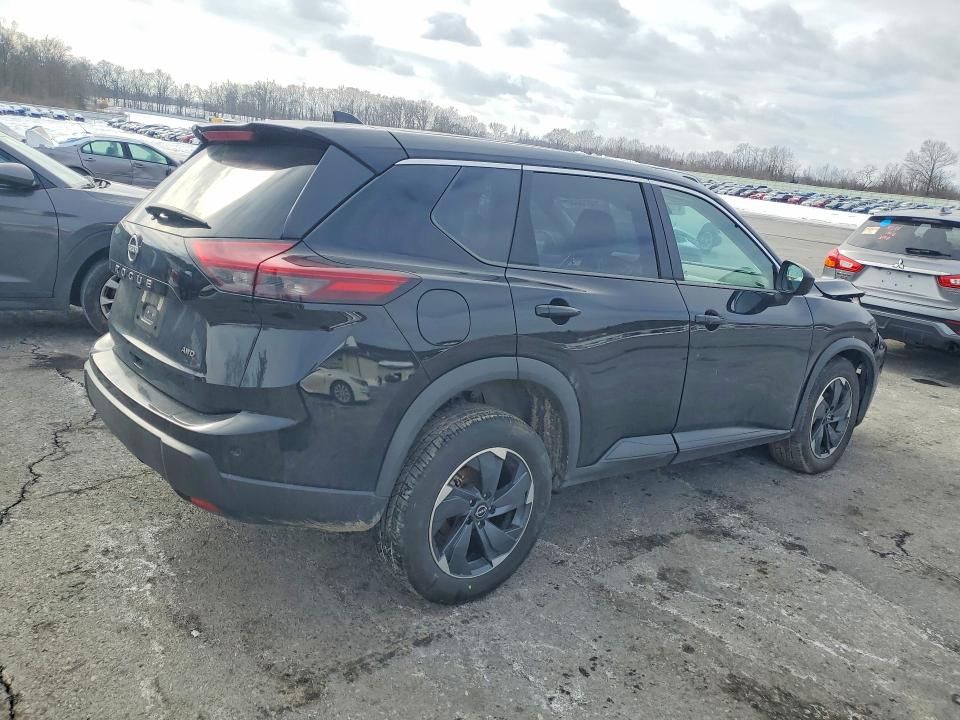 2025 Nissan Rogue sv