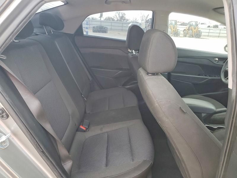 2021 Hyundai Accent se