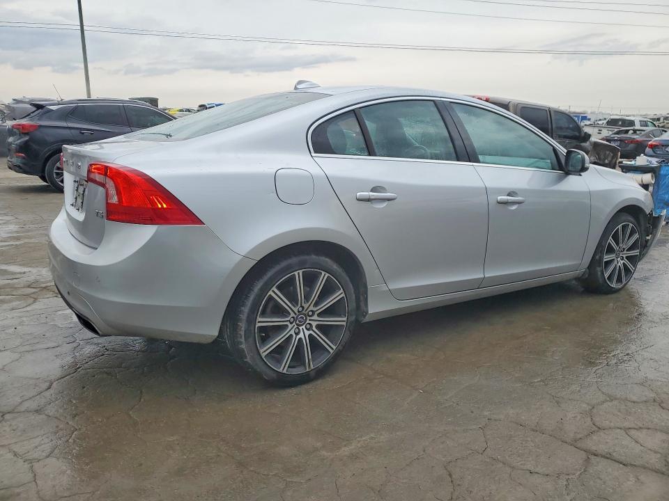 2014 Volvo S60 T5