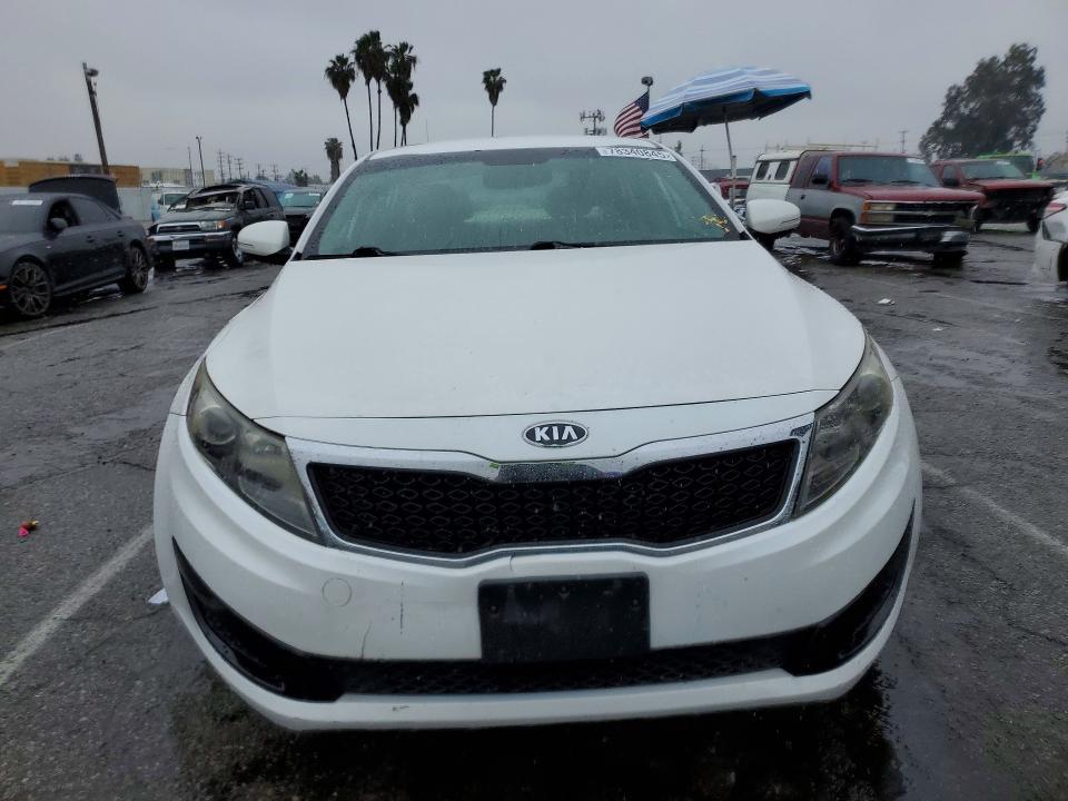 2011 KIA Optima lx