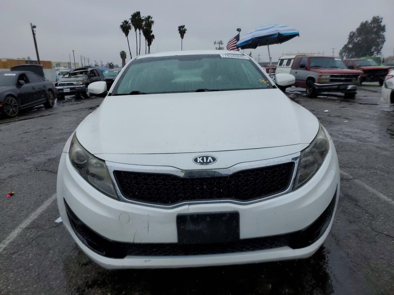 2011 KIA Optima lx