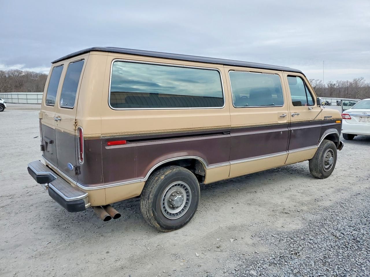1990 Ford Econoline E250