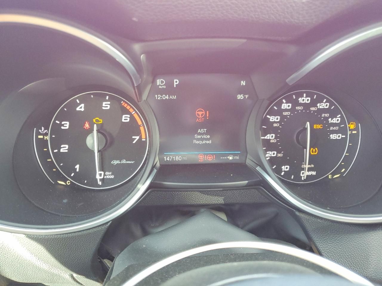 2018 Alfa Romeo Stelvio Sport