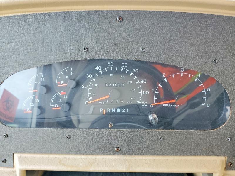 2000 Swnd 2000 Ford F550 Super Duty rv