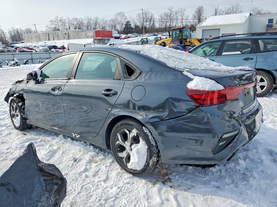 2021 KIA Forte fe