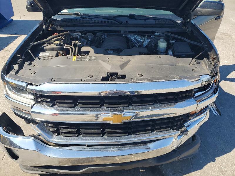 2017 Chev Silverado C1500 LT