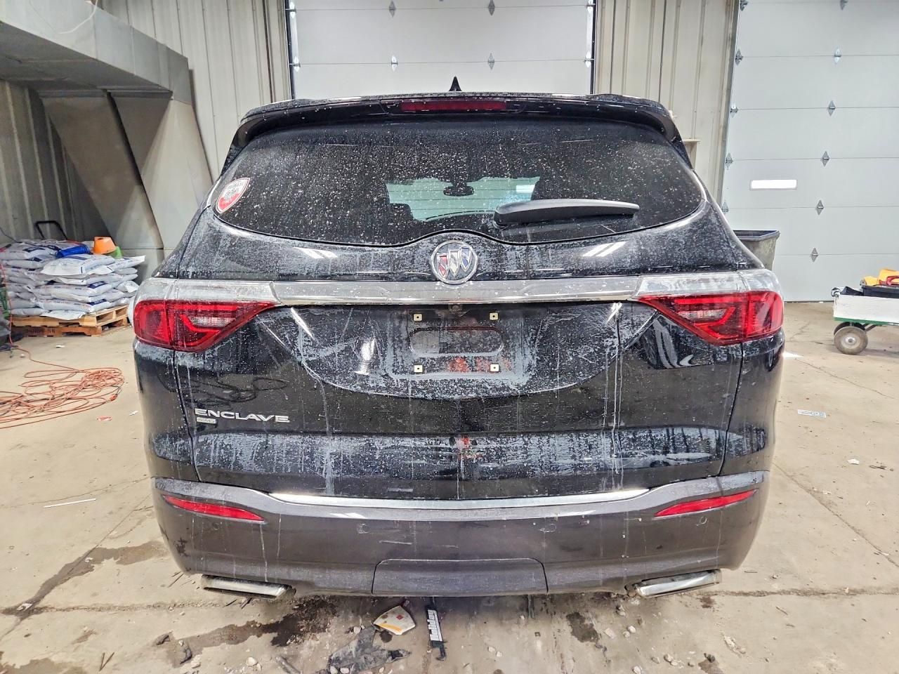 2022 Buick Enclave Essence