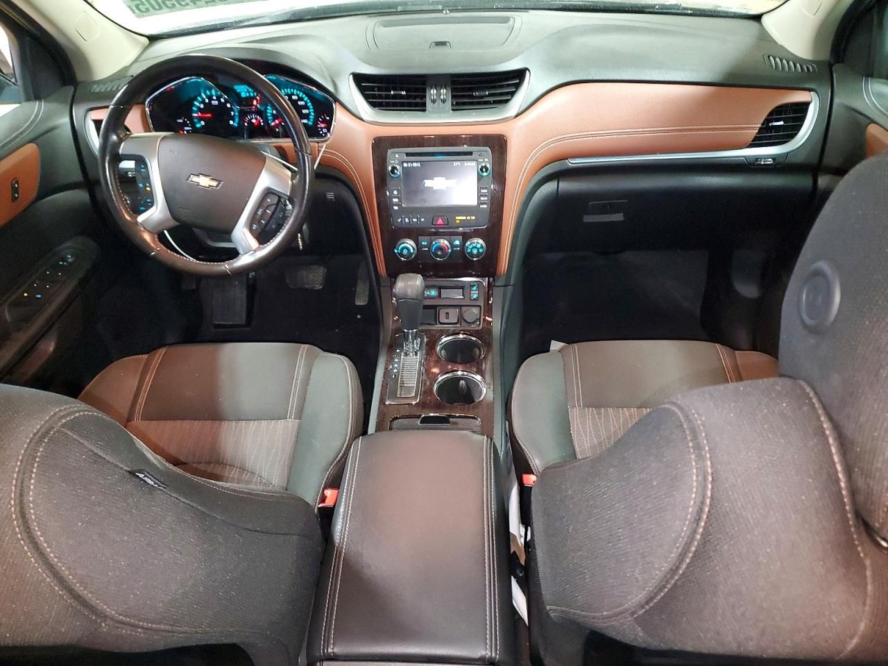 2017 Chevrolet Traverse lt