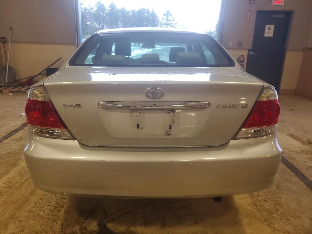 2005 Toyota Camry le