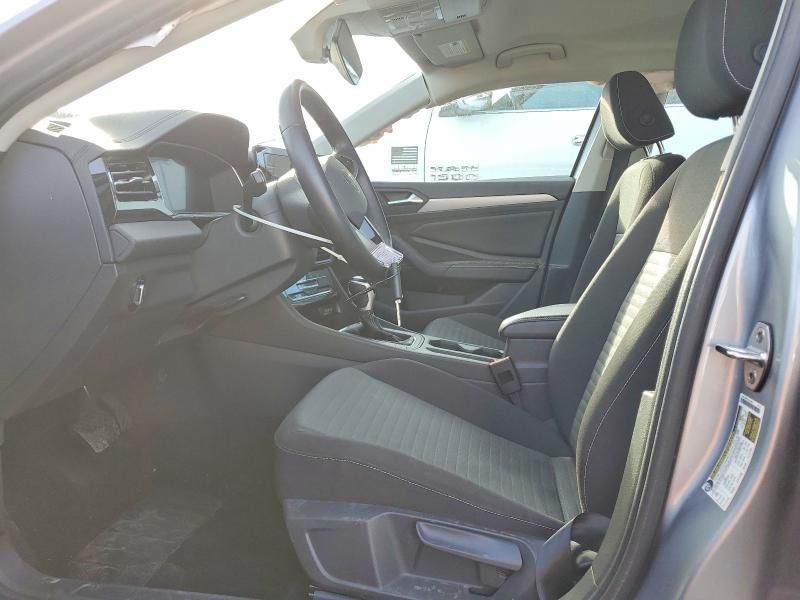 2025 Volkswagen Jetta s