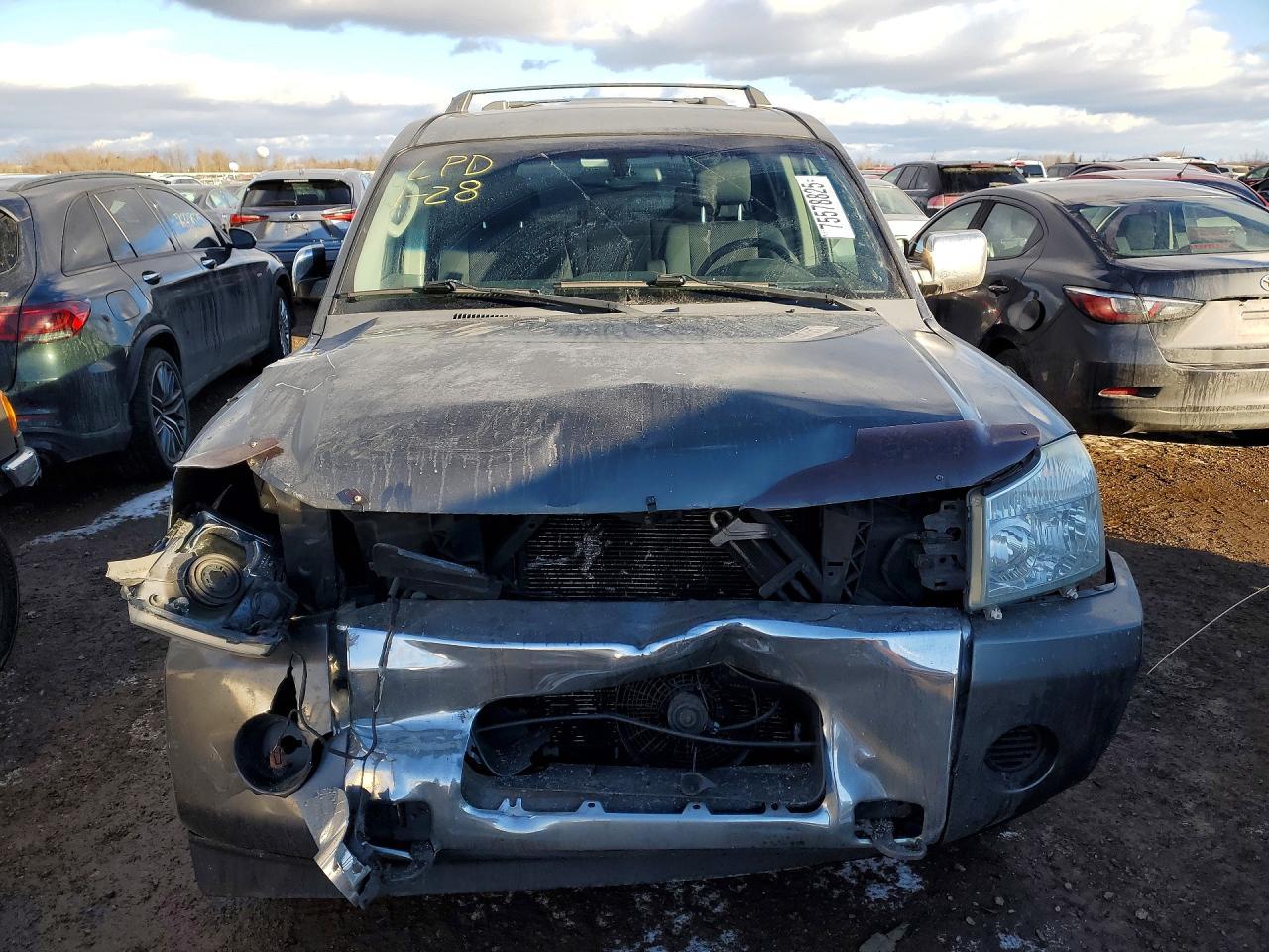 2005 Nissan Armada se