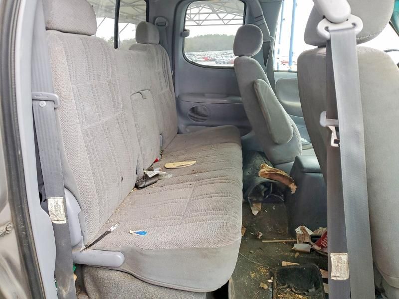 2001 Toyota Tundra Access cab