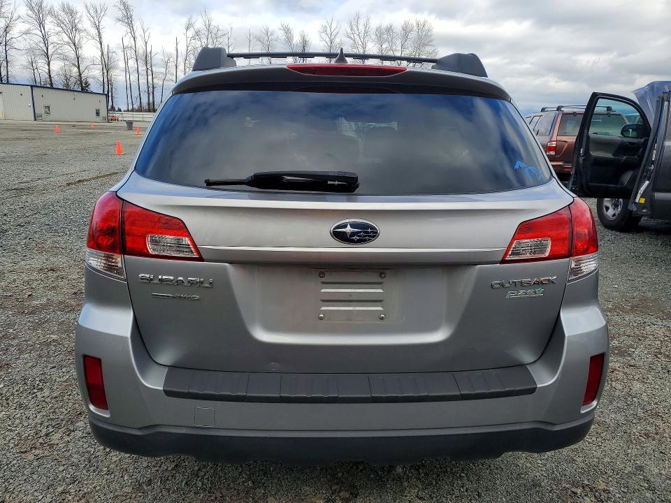 2011 Subaru Outback 2.5i Premium