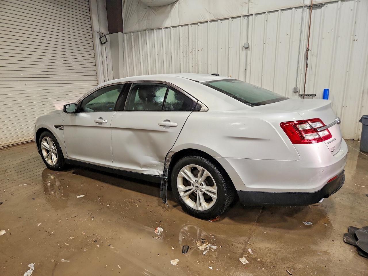 2014 Ford Taurus sel