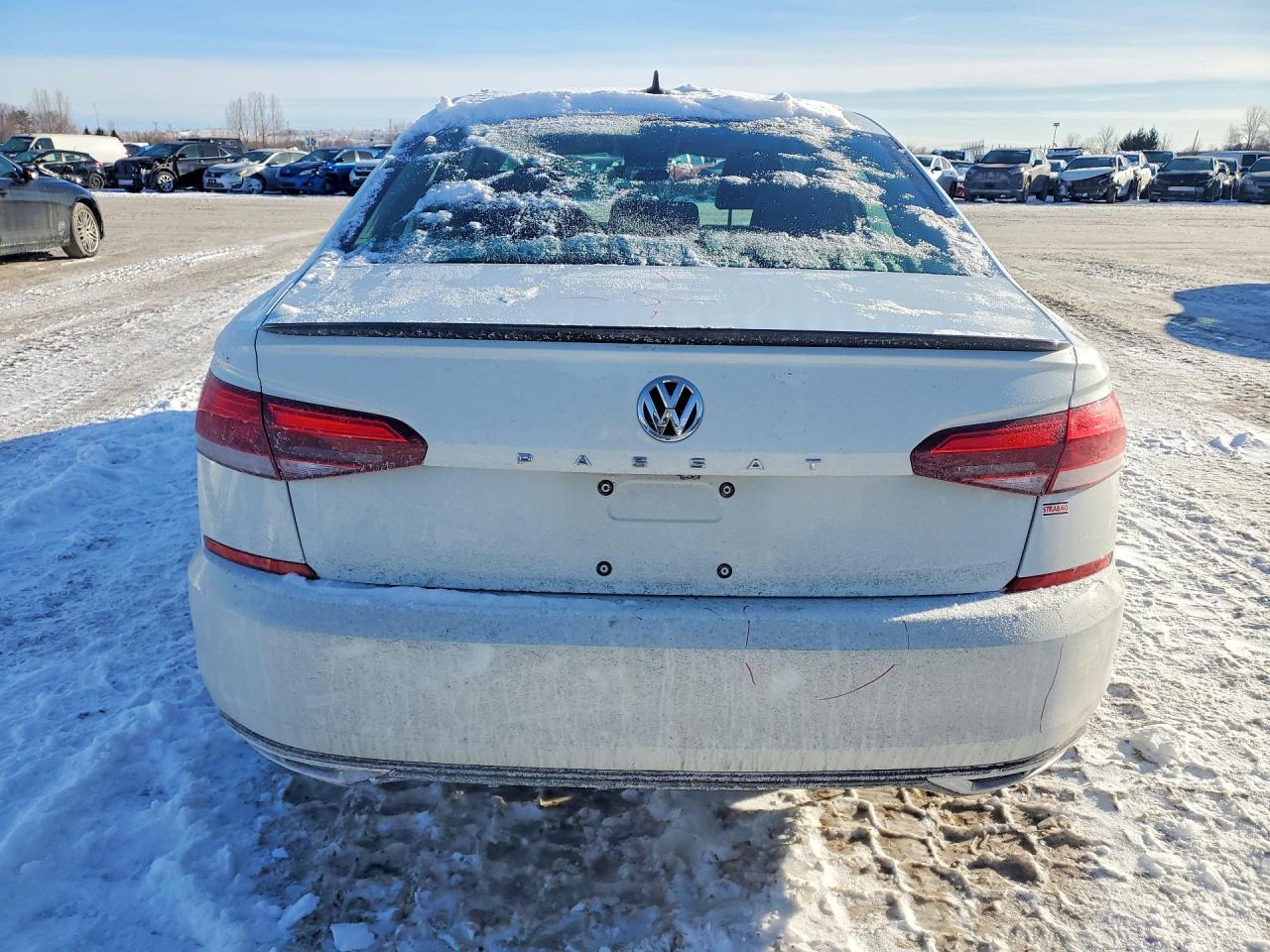 2020 Volkswagen Passat Execline W/ R-line