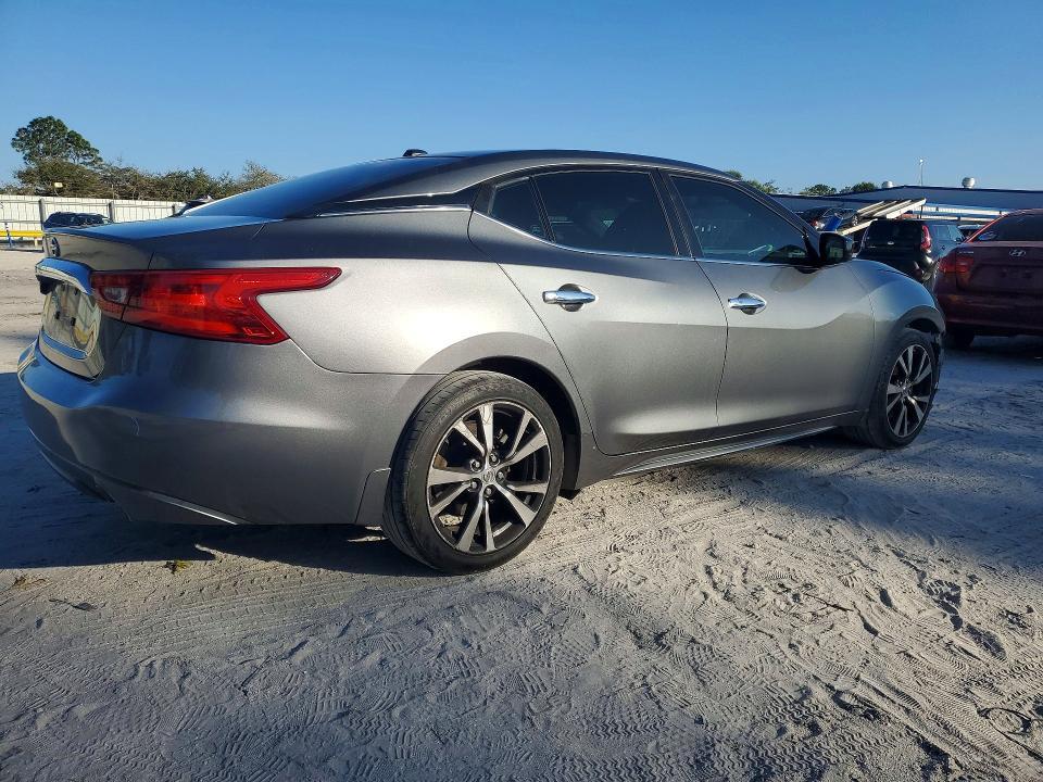 2016 Nissan Maxima 3.5 s