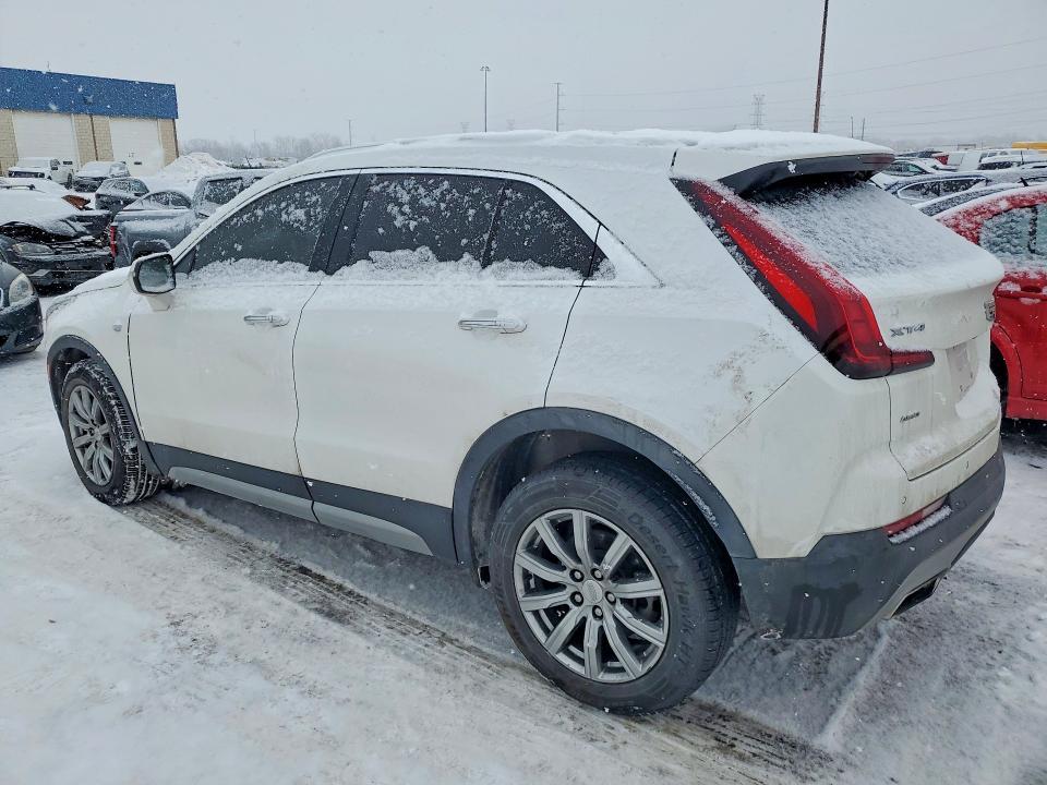 2021 Cadillac XT4 Premium Luxury