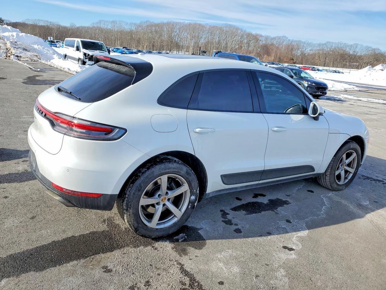2021 Porsche Macan